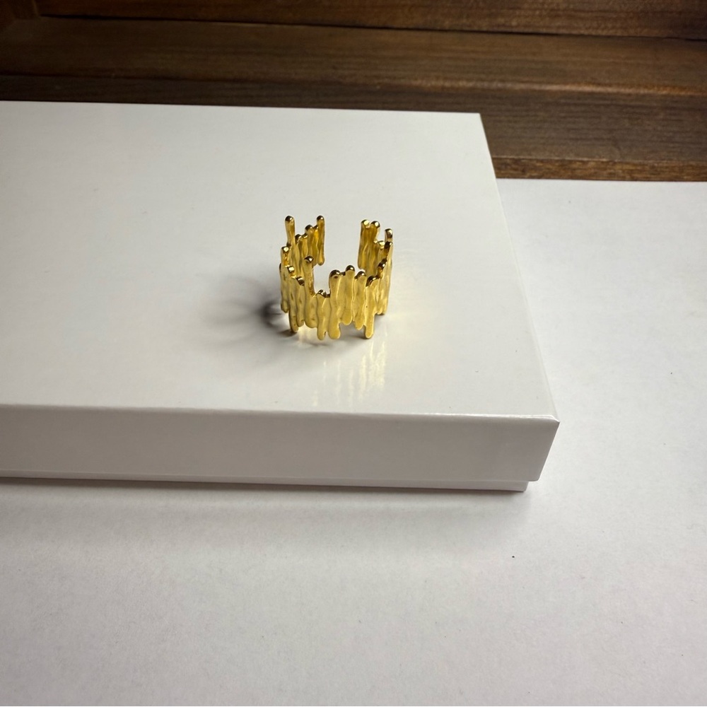 Gold Textured Ring - Picture 7 of 7